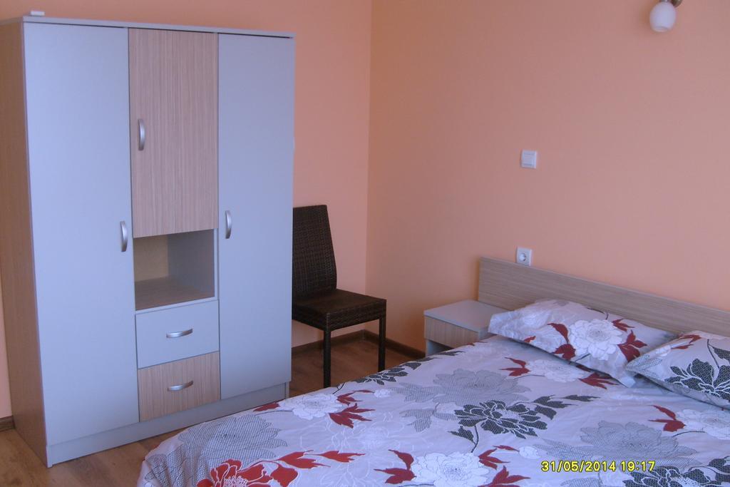 Guest Rooms Mihaylovi Pavel Banya Zimmer foto
